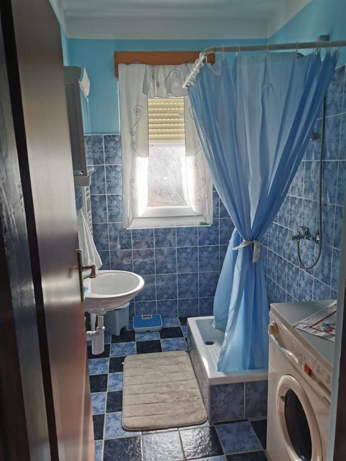 Gacka Rooms Vrhovine Eksteriør bilde