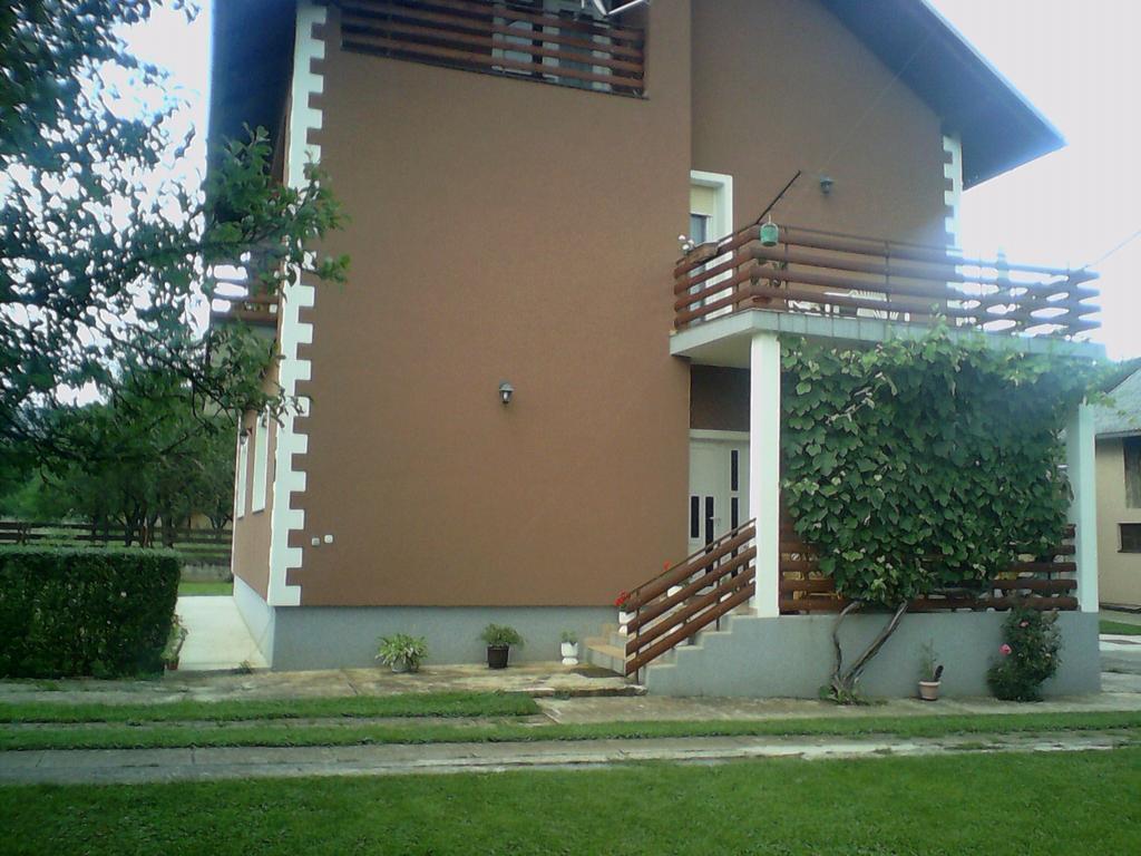 Gacka Rooms Vrhovine Rom bilde