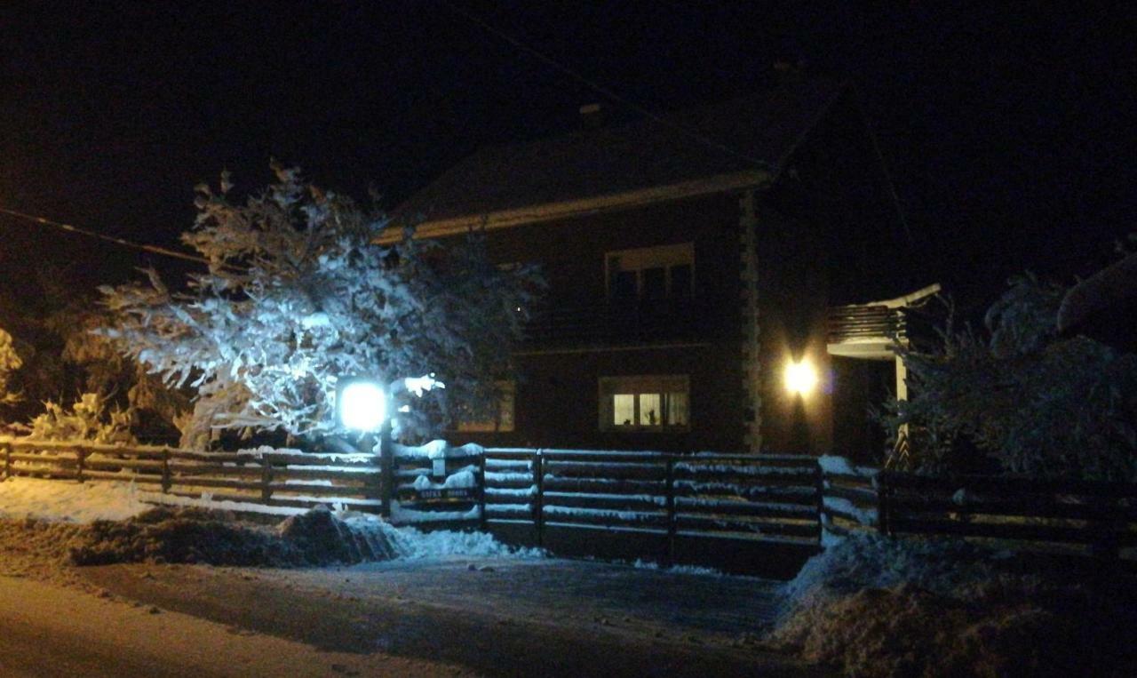 Gacka Rooms Vrhovine Eksteriør bilde